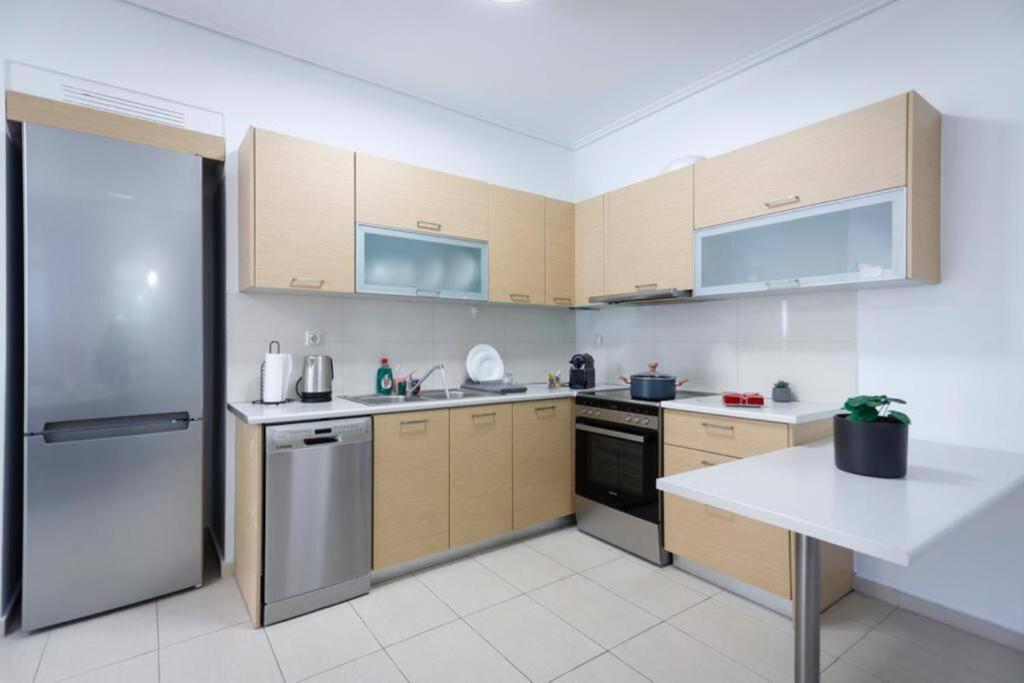Pame Rentals - Cozy Glyfada Stay With Free Parking Athens Exterior photo