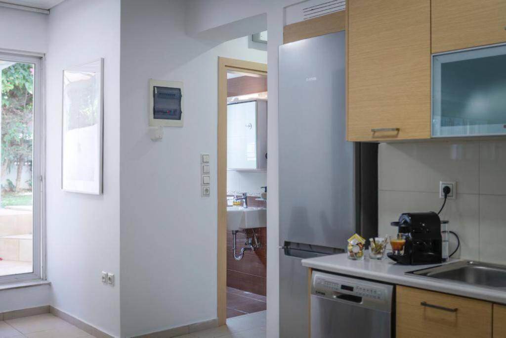 Pame Rentals - Cozy Glyfada Stay With Free Parking Athens Exterior photo